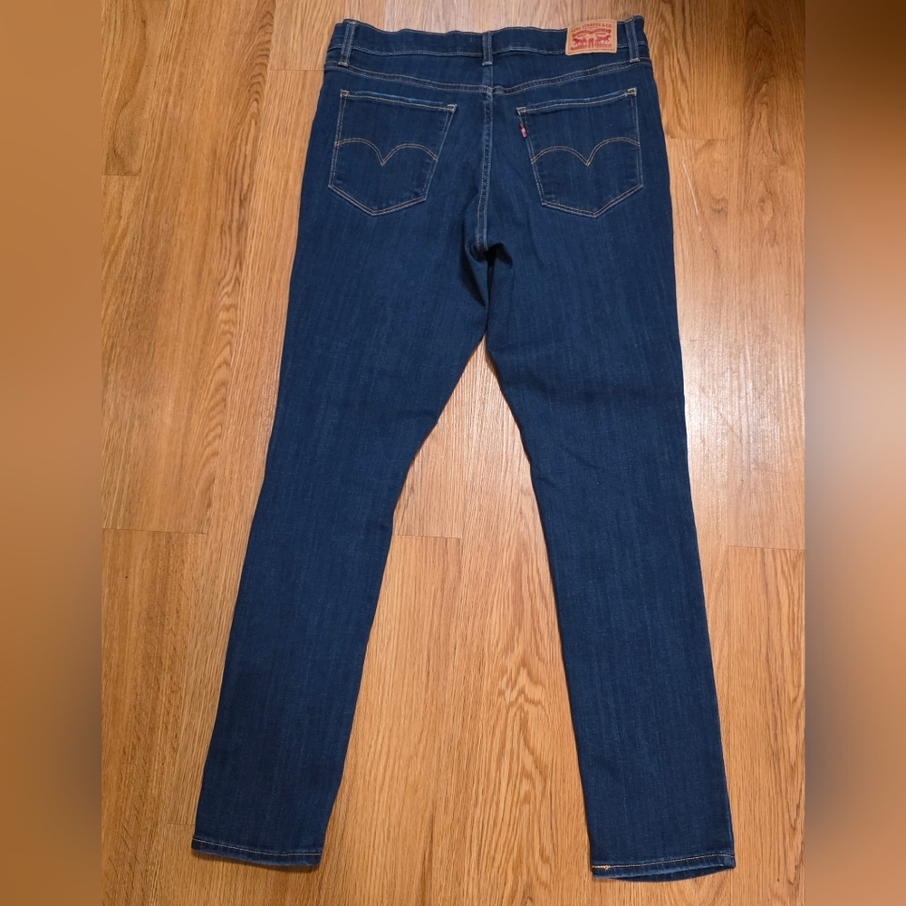 Levi's Women's 311 Shaping Skinny Jeans Soft Stretch Dark Blue Distressed 31X30 - Picture 2 of 16